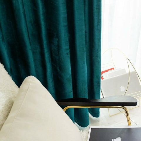 Rideau Occultant Velours Bleu Paon Bureau