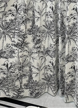 Rideau en laine à motif floral noir et blanc