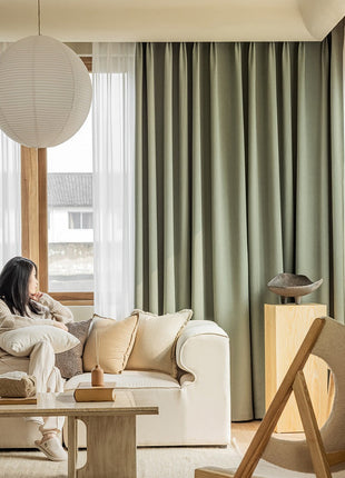 Rideau motif discret salon