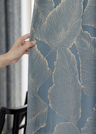 Rideau bleu motif bois doré salon
