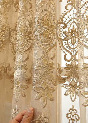 Voilage Broderie doré Salon