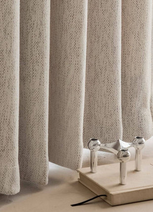 Rideau occultant salon en tissu épais texturé