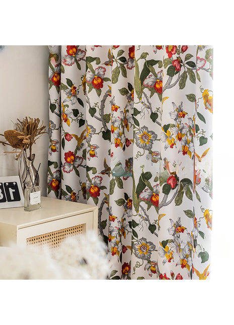 Rideau Blanc motifs colorés