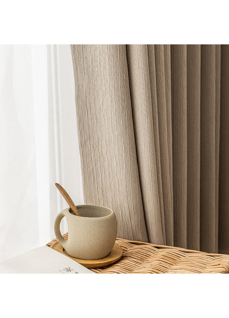 Rideau occultant beige grisé grège nuances lin froissé style warm modern salon