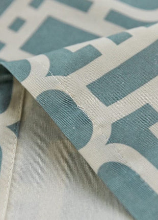 Rideau a Motifs Geometriques